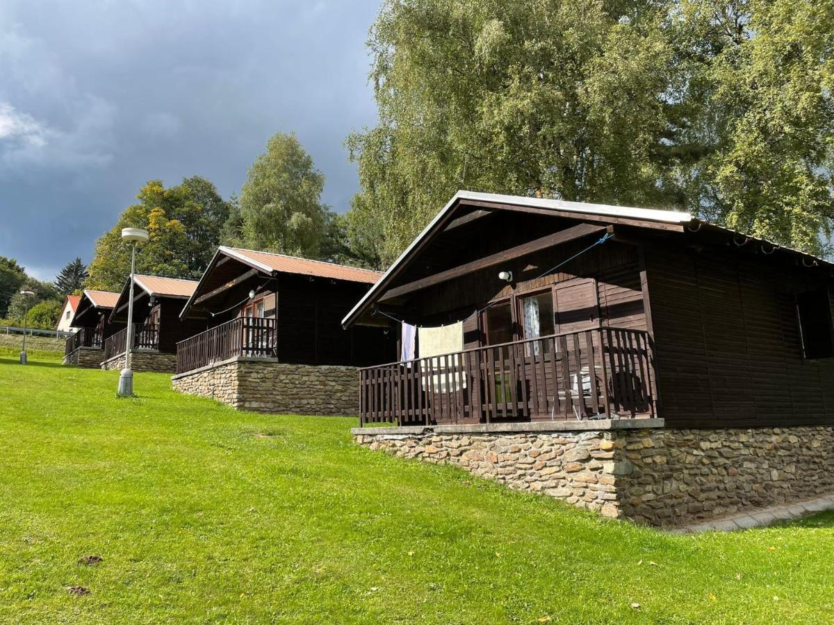 Hotel Rohanov Lhota nad Rohanovem Экстерьер фото