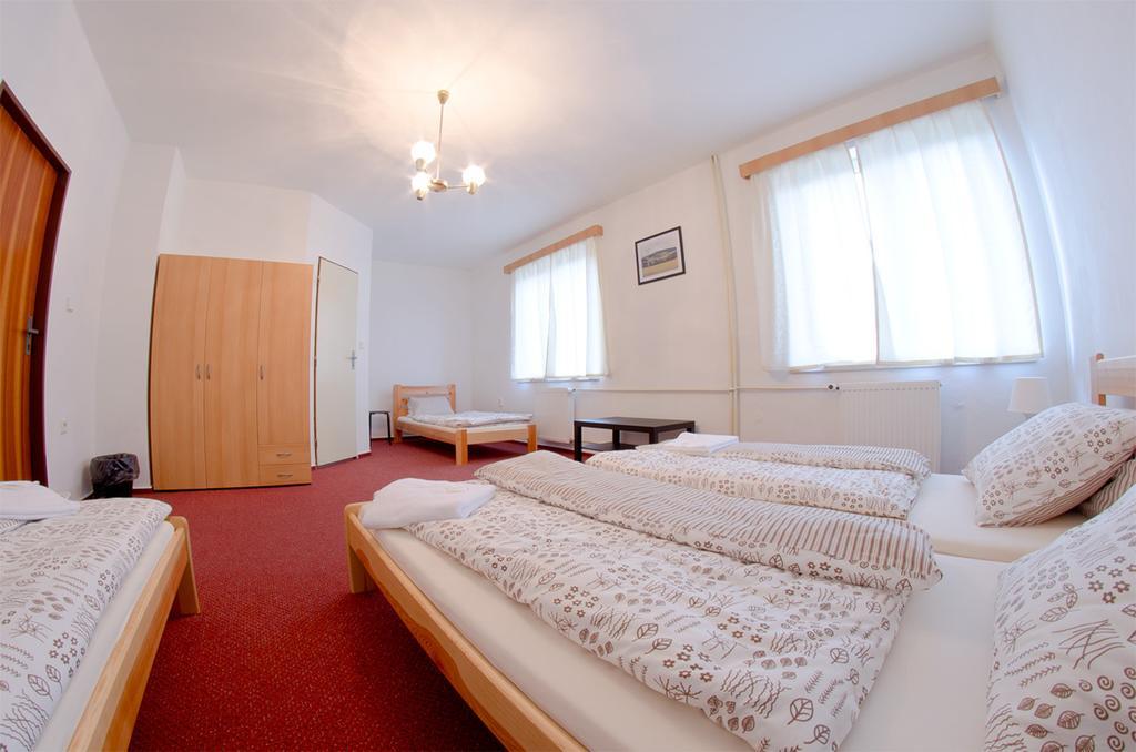 Hotel Rohanov Lhota nad Rohanovem Номер фото