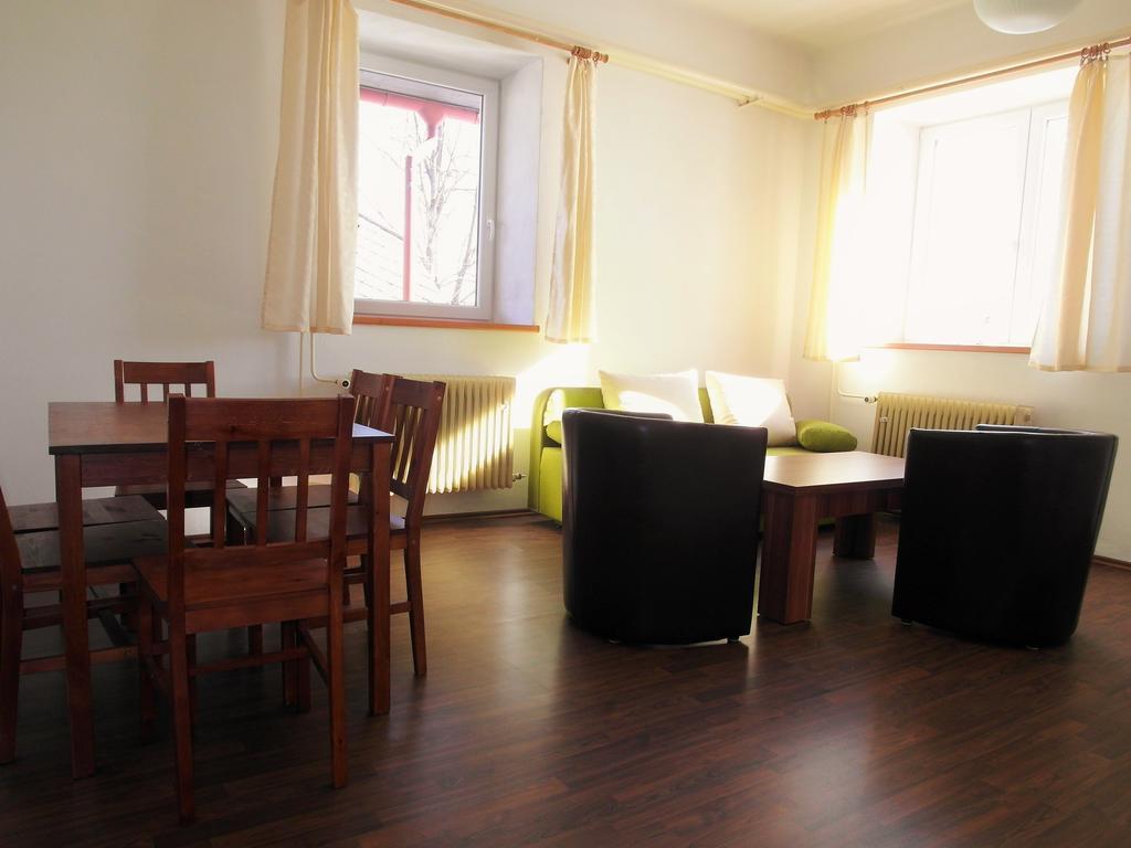 Hotel Rohanov Lhota nad Rohanovem Экстерьер фото